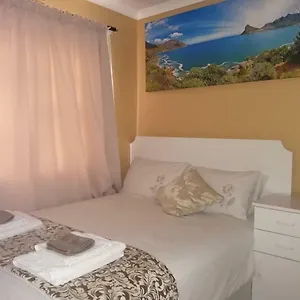 https://onyx-on-sycamore.hotels-capetown.com